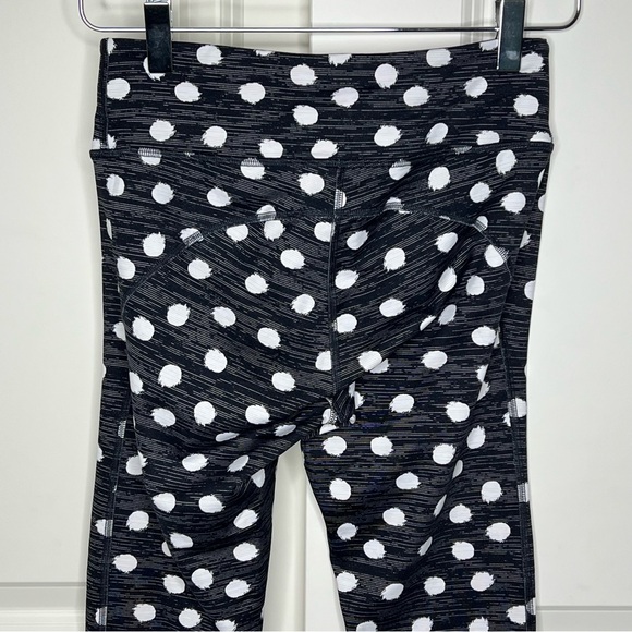 Outdoor Voices Polka Dot Leggings Small Crop TechSweat 3/4 Flex black white - Picture 5 of 13